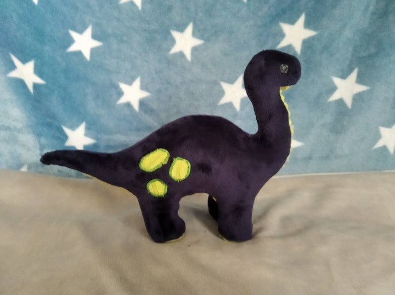 PDF pattern Nils the Diplodocus plush toy Stuffed diplodocus image 9