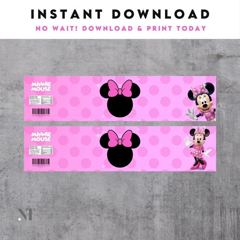 Puede incluir: Etiquetas imprimibles para botellas de agua con tem&aacute;tica de Minnie Mouse en rosa, con lunares y un dise&ntilde;o de lazo. Las etiquetas presentan el texto "Minnie Mouse" y "Descarga instant&aacute;nea". Incluye una ilustraci&oacute;n del personaje de Minnie Mouse.