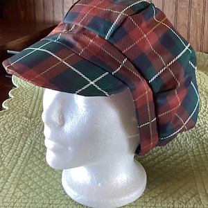 Newsboy Cap Unisex - Red and Green Plaid Cotton - 26.99