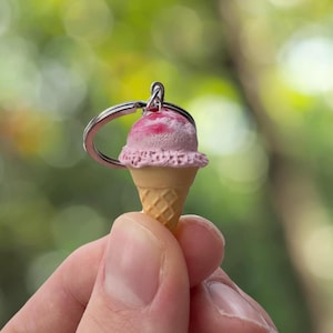 Winzige realistische Eis Schlüsselband | Eis Geschenkideen | Eis Gastgeschenke | Essen Schlüsselbund | Eis Geschenke | Niedliche Schlüsselanhänger |