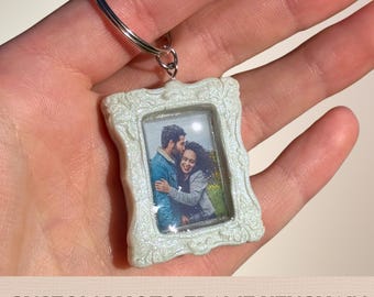 Custom Photo Keychain with Frame, Personalized Picture Keyring for Anniversary, Custom Portrait Keychain for Mom, Husband Gift from Wife