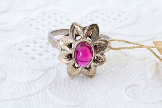 Soviet ruby ring, Sterling silver flower ring wit… - image 5