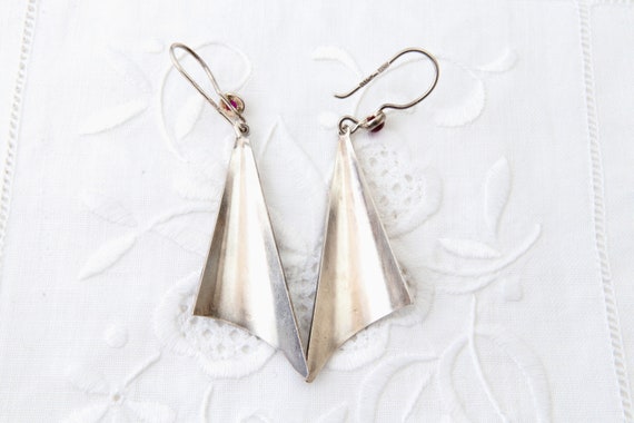 Sterling silver ruby earrings, Long triangular ea… - image 7