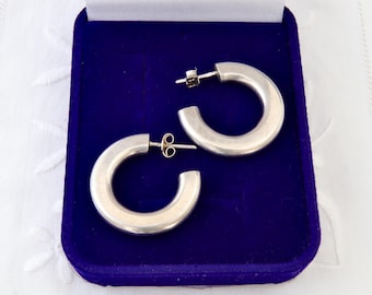 925 sterling silver hoop earrings, Minimalistic round hoops size 1 inch, Thick hoop earrings, Vintage silver earrings
