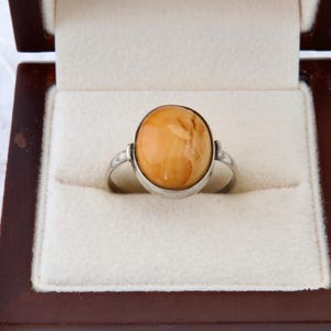 Sterling silver amber ring, Minimalist oval ring yellow amber, Vintage silver ring natural Baltic amber