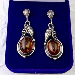Sterling silver amber earrings, Floral earrings with leaves, Handmade long dangle earrings, Vintage silver earrings cognac amber