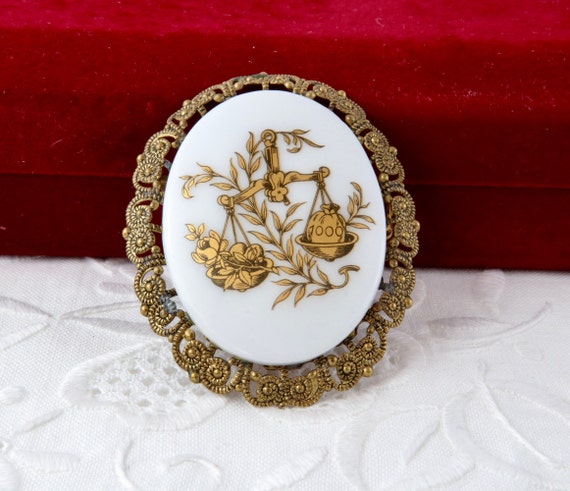Vintage cameo brooch Western Germany, Gold tone b… - image 1