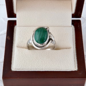 Sterling silver malachite ring, Green ring floral pattern, Vintage sterling ring handmade green malachite