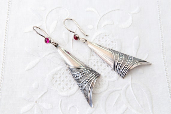Sterling silver ruby earrings, Long triangular ea… - image 5
