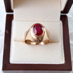Soviet gold ring with ruby, Gold 583 samples 14k, Red ruby ring, Minimalistic gold ring, Vintage gold ring, Soviet gold jewelry