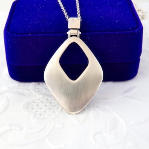Rhombus silver pendant, 925 Sterling silver rhombus necklace, Minimalist geometric necklace