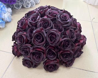 Centrotavola floreale a forma di rosa rosso vino, centrotavola floreale da tavolo, centrotavola floreale da matrimonio, centrotavola floreale a forma di palla, centrotavola da matrimonio