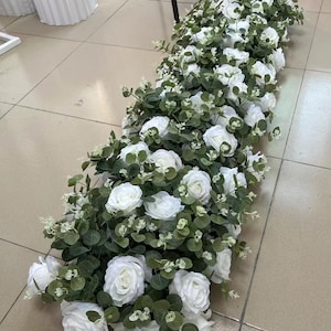 White Flower Greeneny Garland,Wedding Floral Runner,Rose Flower Garland,Flower Arrangement,Wedding Aisle,Wedding Event Flowers,Party Decor