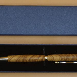 Ballpoint pen in century-old olive wood, special "Wooden Wedding" (gold mechanism)