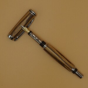 Stylo Plume en bois de Zébrano