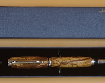 Heated Apricot Wood Fountain Pen