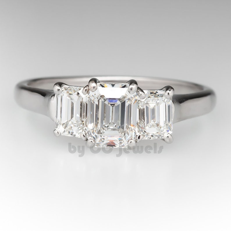 14K Solid White Gold 0.85ctw Simulated Diamond Solitaire Engagement Ring