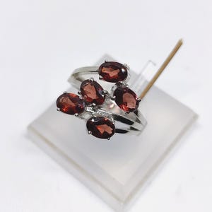 Natural Garnet Cluster Ring – Oval Cut Red Gemstone in Sterling Silver / Gold, January Birthstone Jewelry, Unique Handmade Jewelry Gift