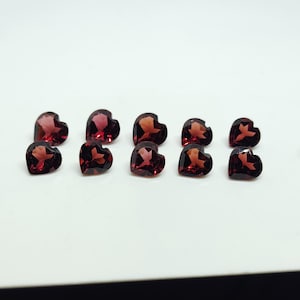 Natural Red Garnet Loose Faceted Gemstone, Loose Garnet 4,5,6,7,8,9,10 Heart Shape, Garnet Loose Gemstone For Jewelry Making