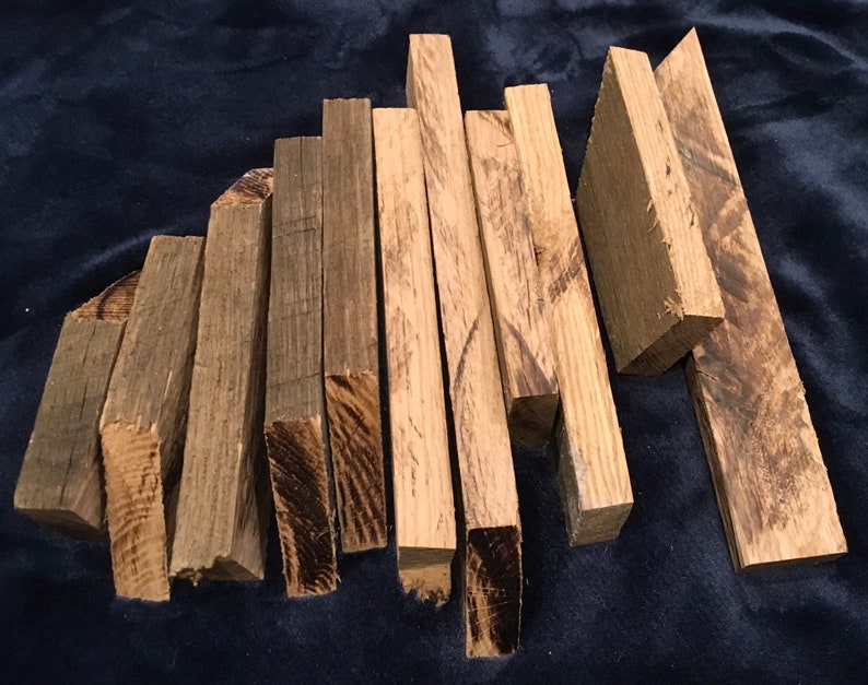 Random Pieces of Cut VERY OldWeathered Oak Barn Wood