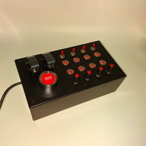 PC USB Box 31 functions back lit RED push buttons  toggles encoders engine start sim racing