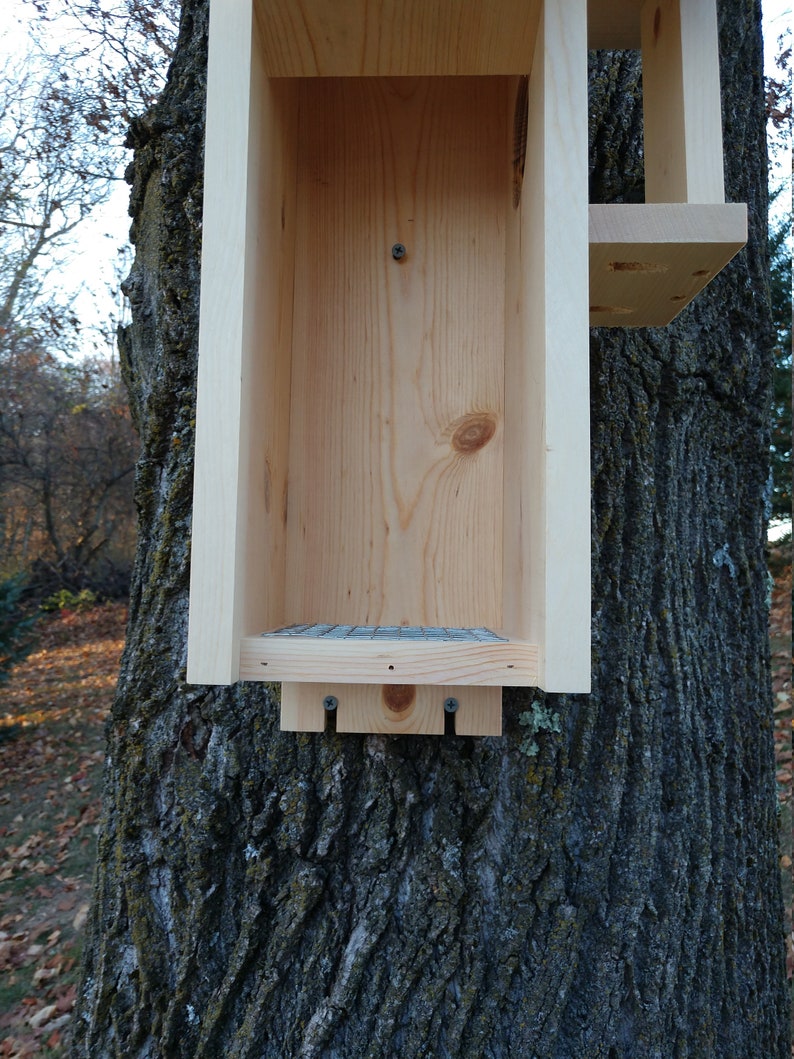 Squirrel Nesting Box With Predator Guard Easy to Mount Etsy