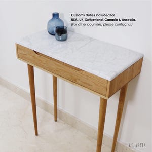 Consola, Pasillero de Roble o Nogal  Americano Macizo conun cajón y 4 Patas.