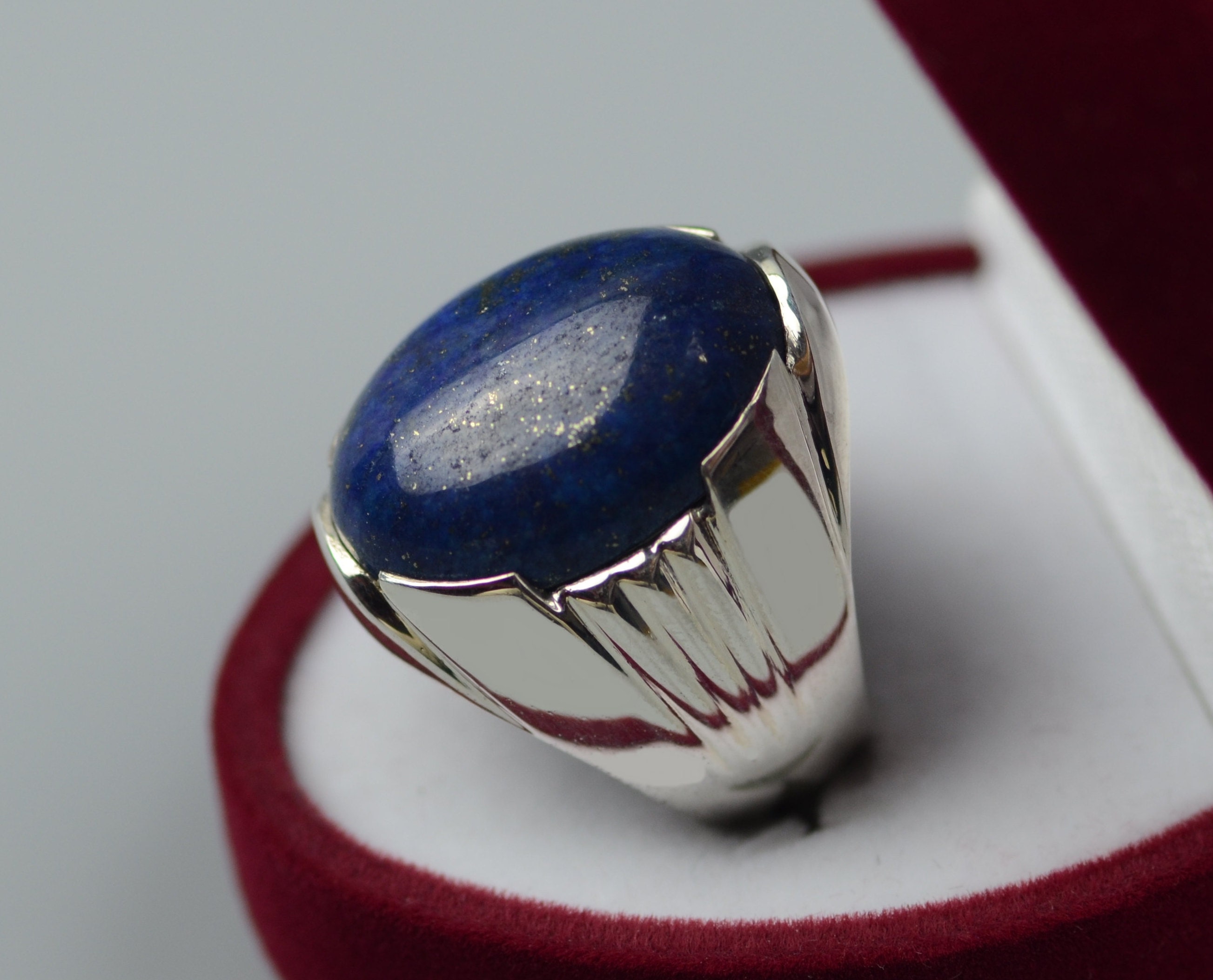 ラピスラズリ シグネットリング ／ lapis lazuli signet ring
