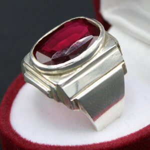 Elegant shape Garnet Dark Deep Red Oval Cut Garnet Deep Dark Red Garnet Stone Handmade Ring 925 Sterling Silver
