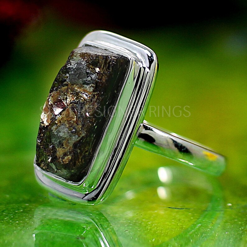 Rechteck Astrophylit Ring 925 Sterling Silber Ring seltene Ring Birthstone Ring Astrophyllite Druzy Ring Astrophylit groben Ring Bild 2