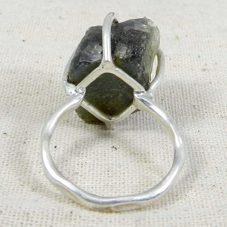 Labradorite Rough Ring,Wedding Ring,Designer Band Silver Designer Rings Labradorite Ring Prong Ring 925 Sterling Silver Ring Rough Ring