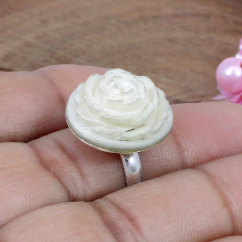 White Coral Ring White Stone Ring Flower Silver Ring Etsy