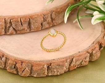 White Onyx Dainty Gemstone Ring, Minimalist Stackable Ring, Twisted Band Silver Ring, Gift for Her