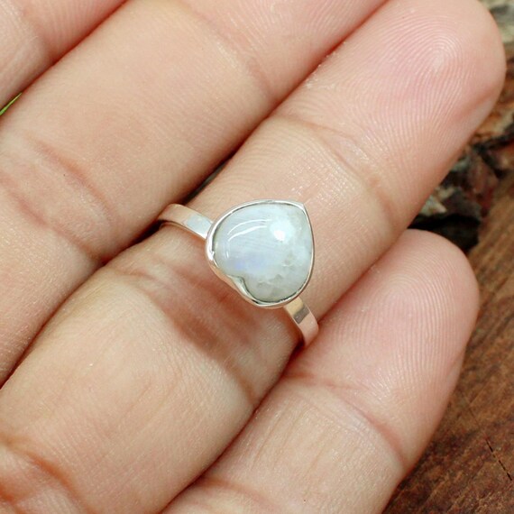 Heart moonstone ring new arrivals
