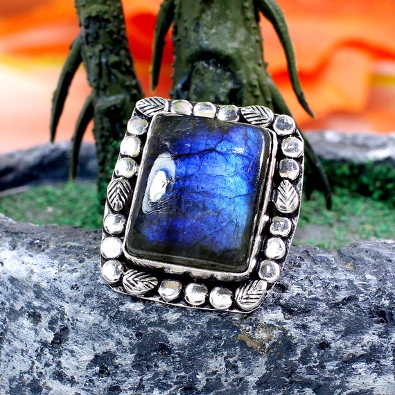 Gemstone Jewelry Natural Blue Labradorite Ring Silver Gemstone Ring Oval Labradorite Split Band Ring 925 Sterling Silver Gift for Her