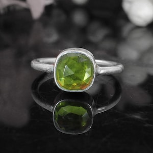 Handmade Sterling Silver Peridot Bezel Ring - Green Gemstone