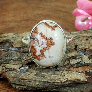 Handmade Oval Crazy Lace Agate Ring: 925 Sterling Silver