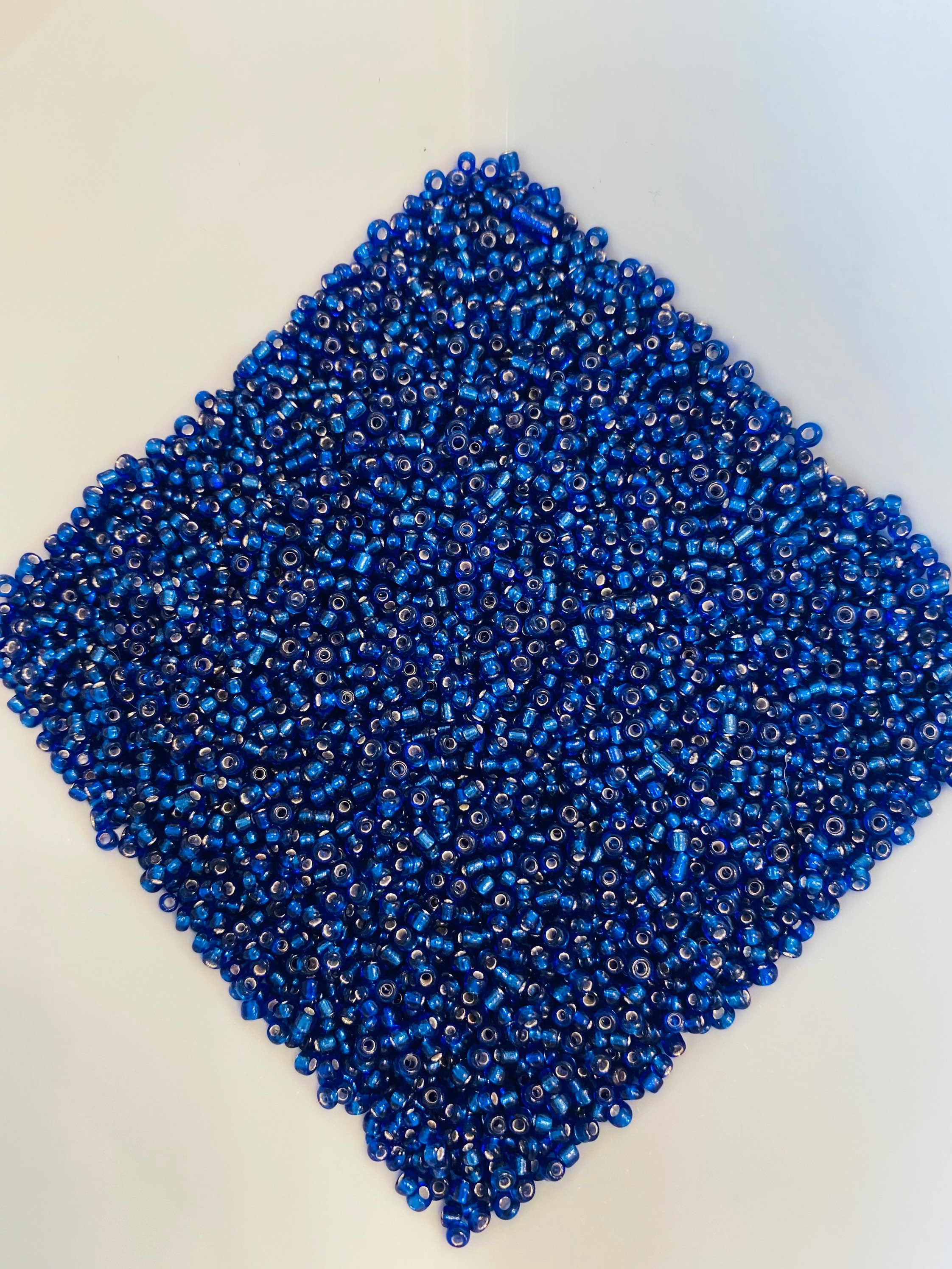 Multicolour Glass Seed Beads Iris Round 50g for Necklaces Bracelets Multicolour Glass Seed Beads Iris Round 50g for Necklaces Bracelets