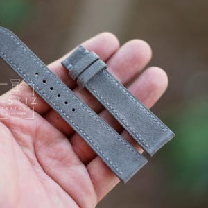 Klockarmband i vintagemocka: Handgjort grått armband, anpassad storlek