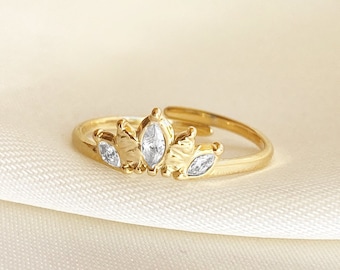 Queen Crown Ring - Etsy