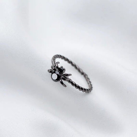 Female Black Widow 925 Sterling Silver Ring Spider Ring - Etsy Greece