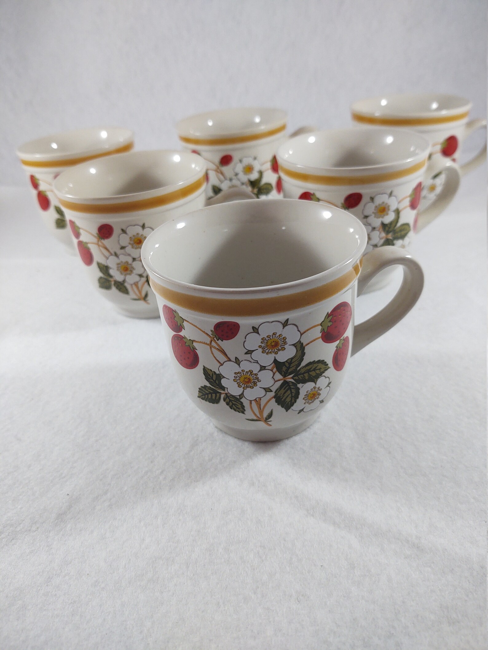 Vintage Sheffield Strawberries And Cream Stoneware Mugs Set De Etsy