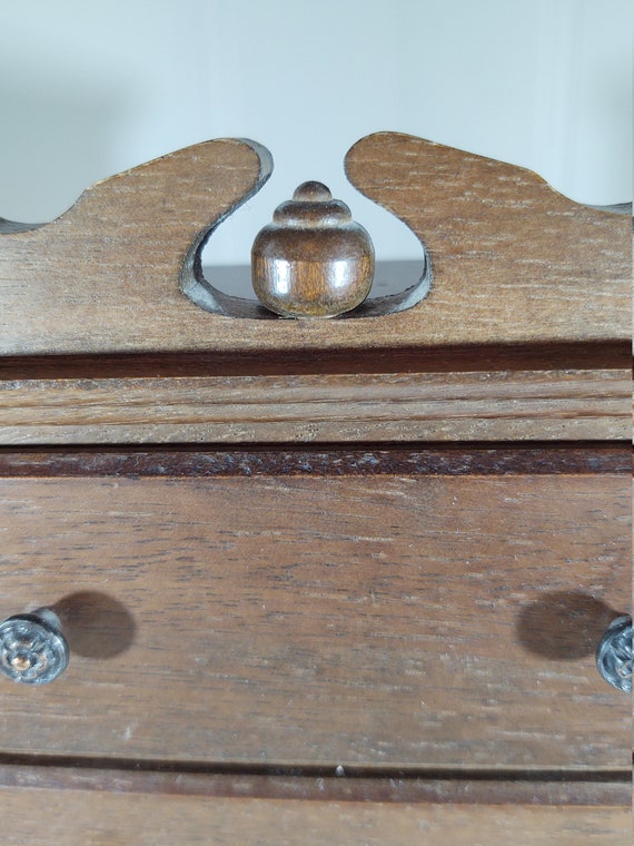 Vintage Jewelry Box Wood Music Box Dresser - image 9