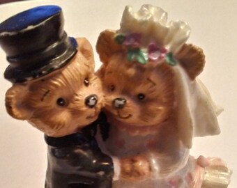 Vintage Small Bride and Groom Resin Bears.