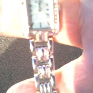Ladies Citizen Watch Fits 7 Inch Wrist. As Is Needs Repaired AND A Battery