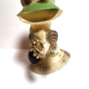 Ses Shell Frog Statue, Ornament, Hand Made.