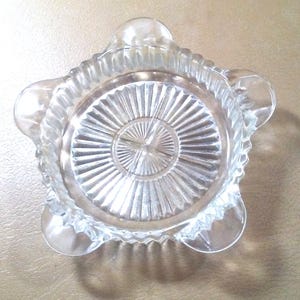 Vintage Mid Century Fancy Clear Pressed Glass Personnal Ashtray.