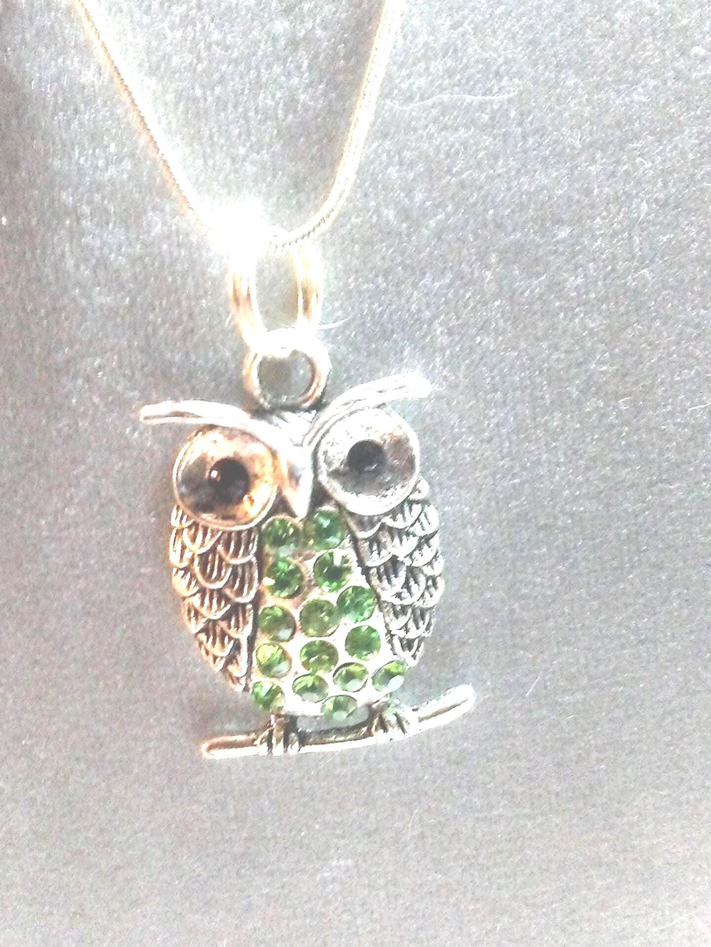 New Rhinestones and Metal Owl Pendant Necklace On A 24 Inch Silver Snake Chain.