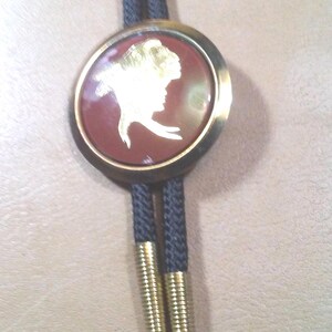 Vintage American Indian Bolo Tie Necklace, Signed 1980&#39;s.