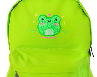 Flauschiger Albert The Frog Bestickter Rucksack Schultasche Grün Phrog Froggie Froggy Cottagecore Aesthetic by Momokakkoii